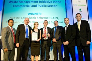 (l-r) Krishnan Guru-Murthy; Adrian Harvey E.On; Kate Grant, E.On; Geoff Sampson, Entec; Spencer Murtagh, Kingspan; Julian Tranter, Shanks; Steve Eminton